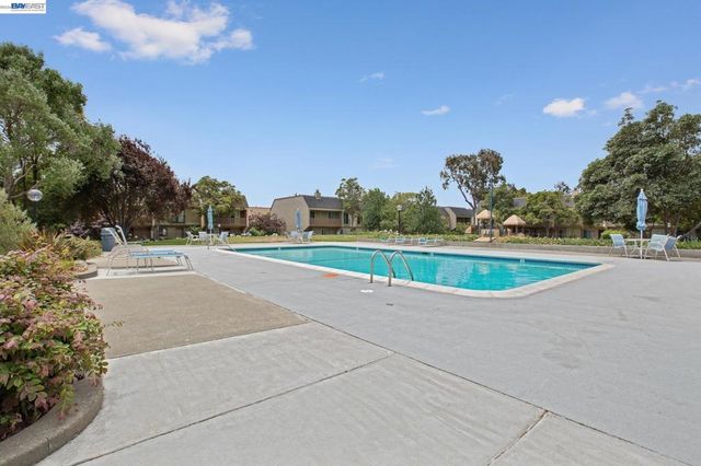 1130 Fontana Drive, Alameda, CA 94502