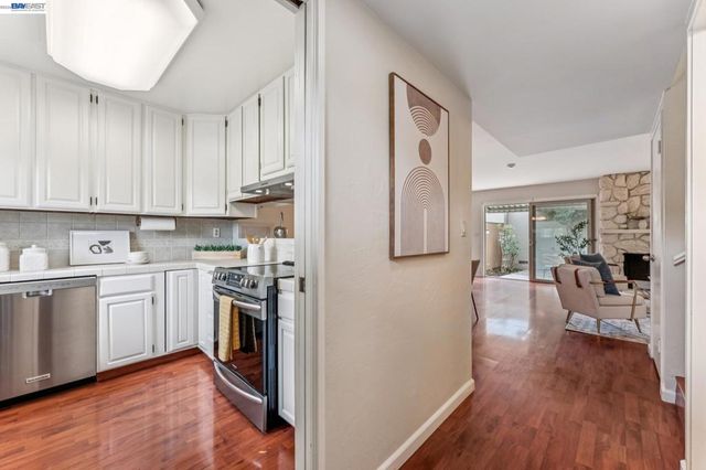 1130 Fontana Drive, Alameda, CA 94502