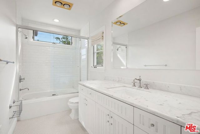 735 Thayer Avenue, Los Angeles, CA 90024