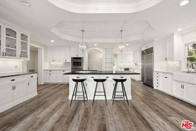 735 Thayer Avenue, Los Angeles, CA 90024