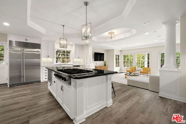 735 Thayer Avenue, Los Angeles, CA 90024
