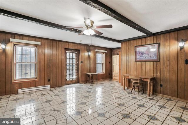 1108 WASHINGTON AVE, Martinsburg, WV 25401