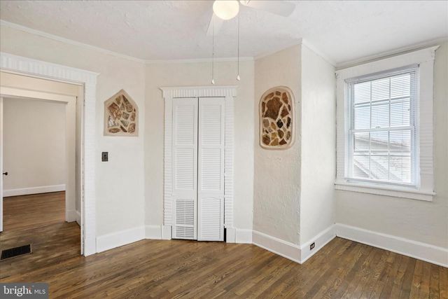 1108 WASHINGTON AVE, Martinsburg, WV 25401