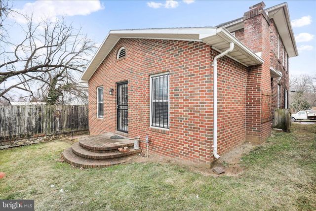 1108 WASHINGTON AVE, Martinsburg, WV 25401