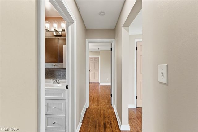 7211 Spencer Lake Road, Medina, OH 44256