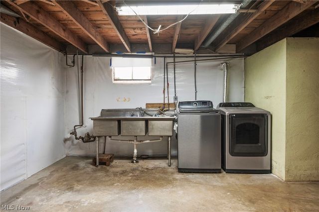 7211 Spencer Lake Road, Medina, OH 44256