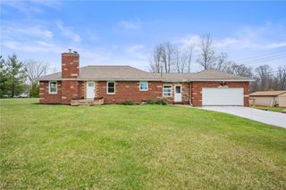7211 Spencer Lake Road, Medina, OH 44256