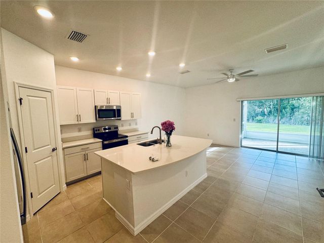 8525 LUNAR SKYE STREET, Sarasota, FL 34241