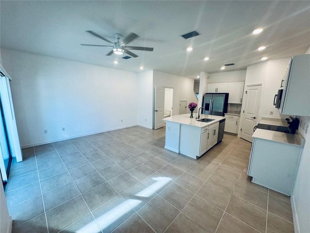8525 LUNAR SKYE STREET, Sarasota, FL 34241