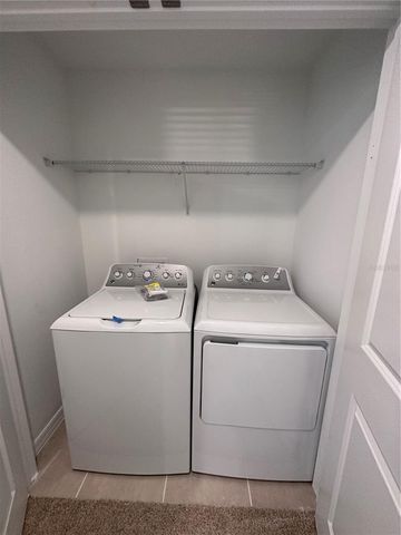 8525 LUNAR SKYE STREET, Sarasota, FL 34241