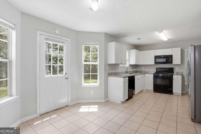 2545 Carolina Ridge, Riverdale, GA 30296