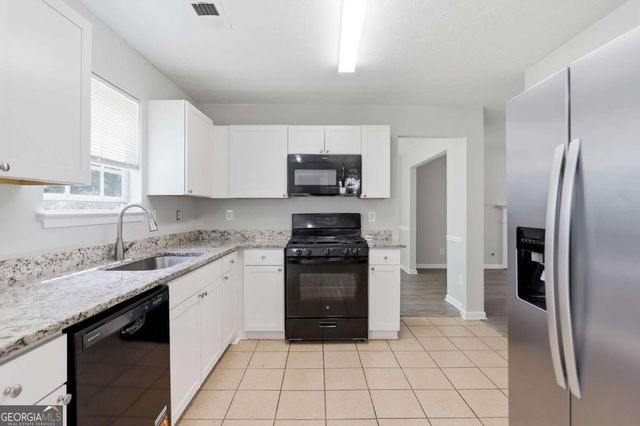 2545 Carolina Ridge, Riverdale, GA 30296