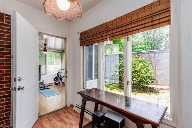 7705 Lambert PL, Norfolk, VA 23505