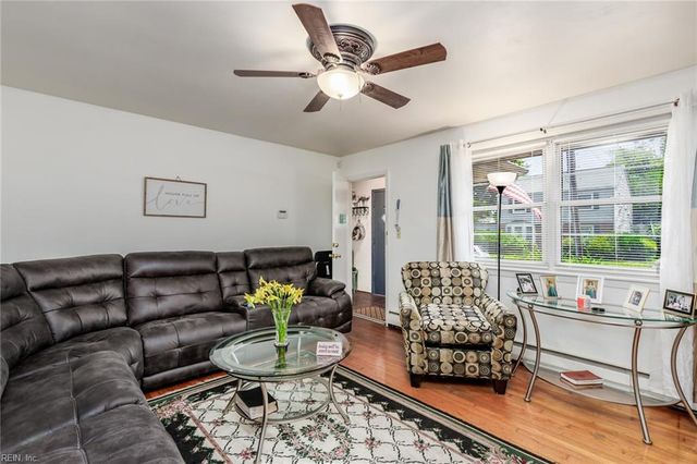 7705 Lambert PL, Norfolk, VA 23505