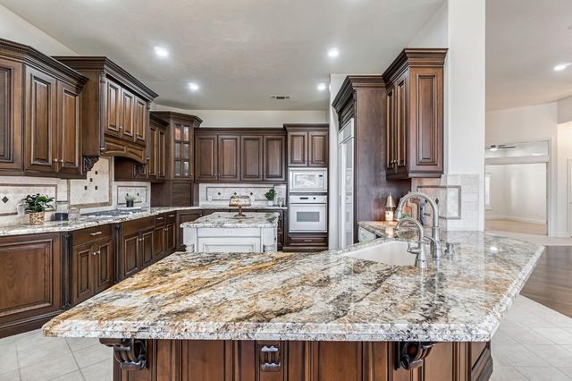 6766 E Carmalee Lane, Fresno, CA 93727