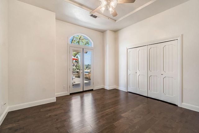 6766 E Carmalee Lane, Fresno, CA 93727