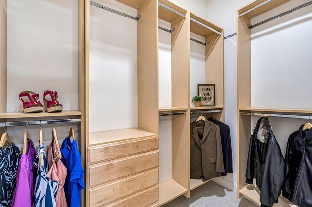 6766 E Carmalee Lane, Fresno, CA 93727