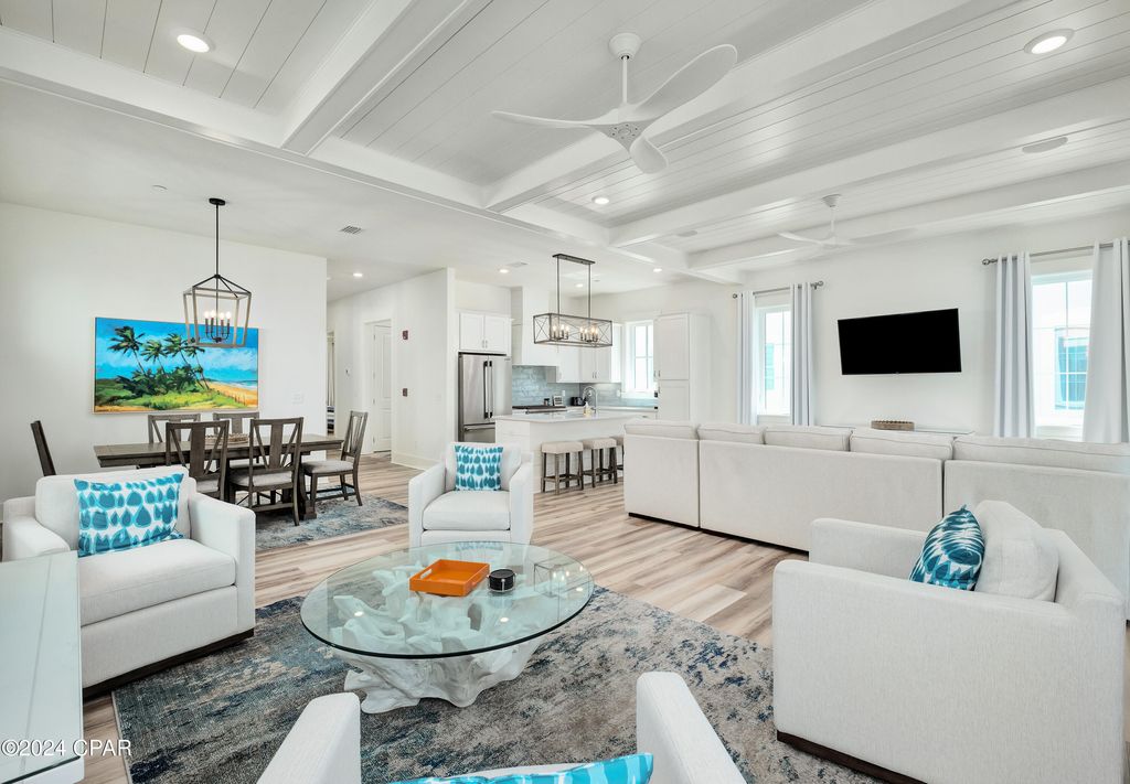 Image 14 of property listing at 13657 Front Beach Road, Panama City Beach, FL 32413