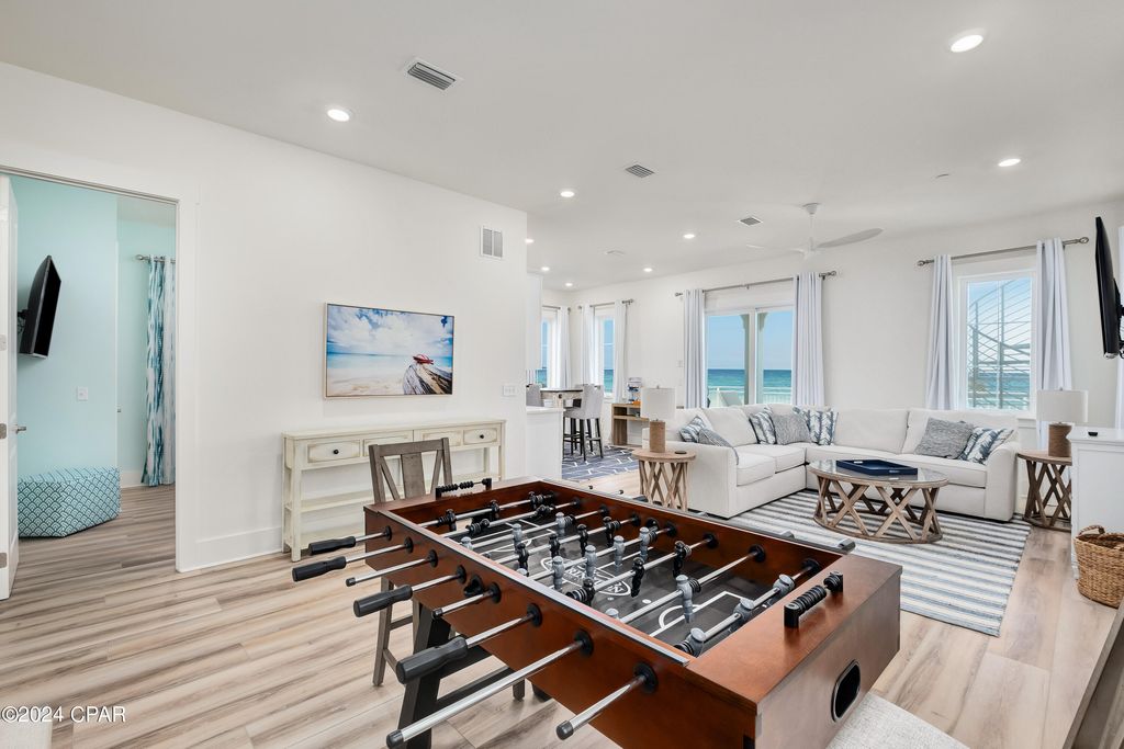 Image 5 of property listing at 13657 Front Beach Road, Panama City Beach, FL 32413
