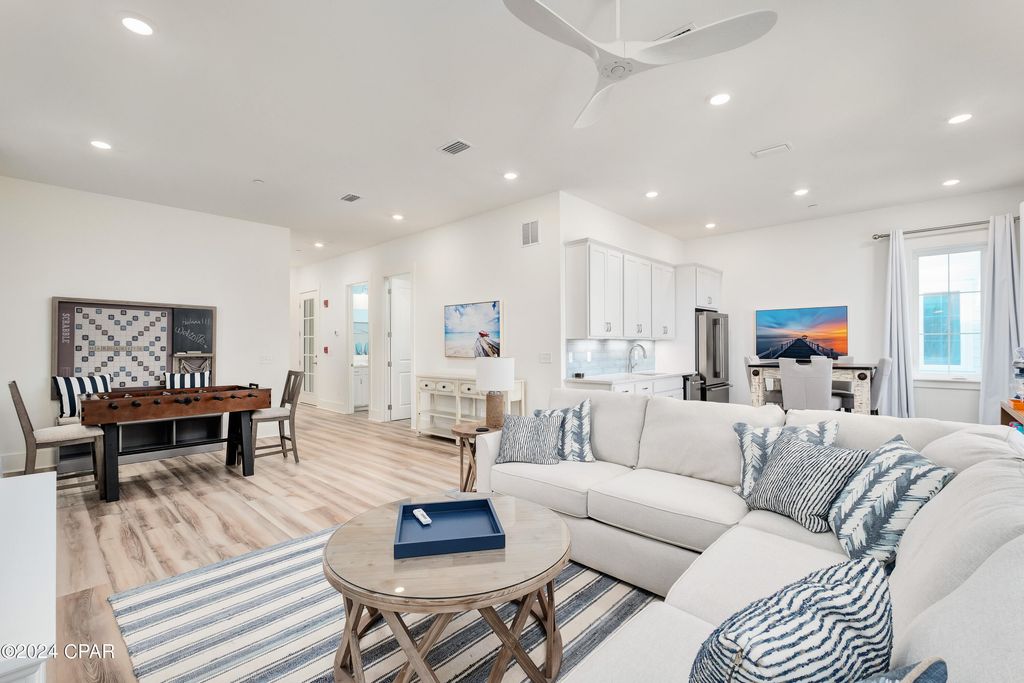 Image 6 of property listing at 13657 Front Beach Road, Panama City Beach, FL 32413