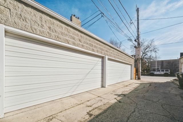 4458 S Greenwood Avenue 3W, Chicago, IL 60653
