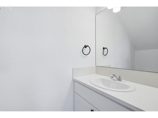 2701 Se 85th Ave B, Portland, OR 97266