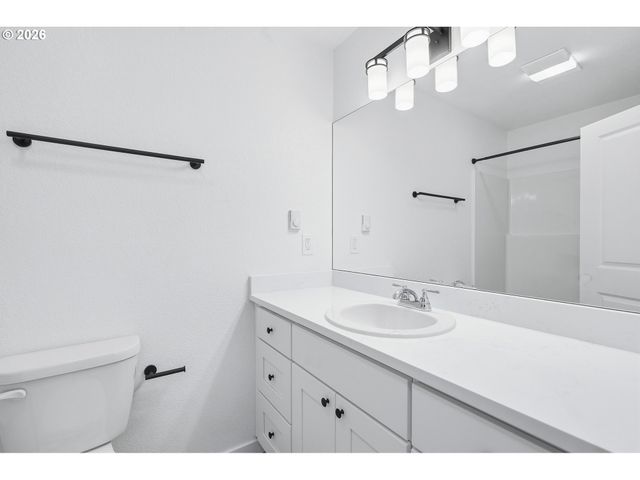 2701 Se 85th Ave B, Portland, OR 97266