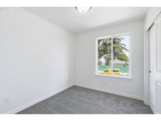 2701 Se 85th Ave B, Portland, OR 97266
