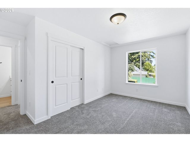 2701 Se 85th Ave B, Portland, OR 97266