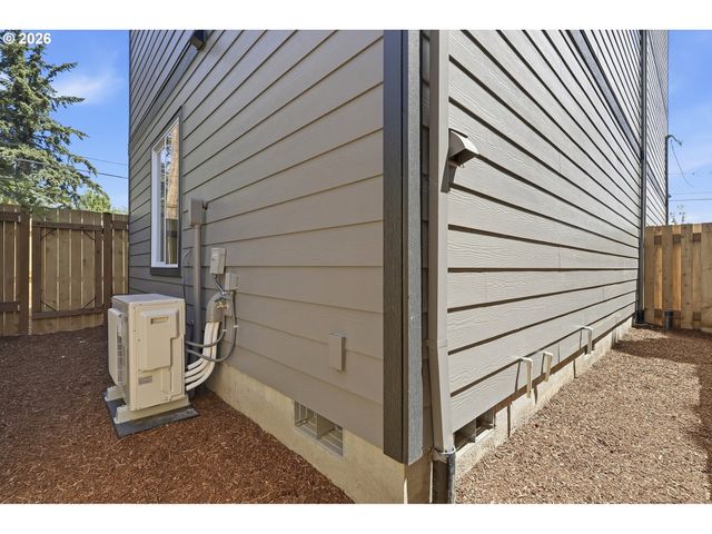 2701 Se 85th Ave B, Portland, OR 97266