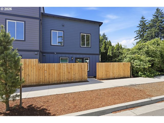 2701 Se 85th Ave B, Portland, OR 97266