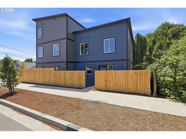 2701 Se 85th Ave B, Portland, OR 97266