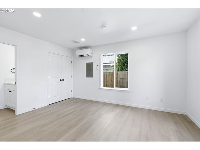 2701 Se 85th Ave B, Portland, OR 97266