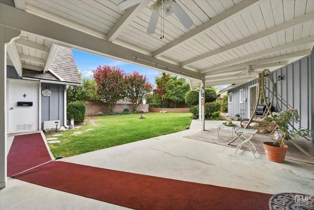 3641 Country Club Drive, Bakersfield, CA 93306