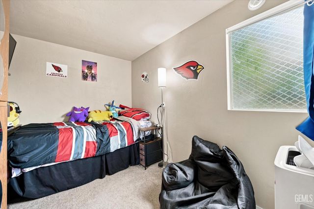 3641 Country Club Drive, Bakersfield, CA 93306