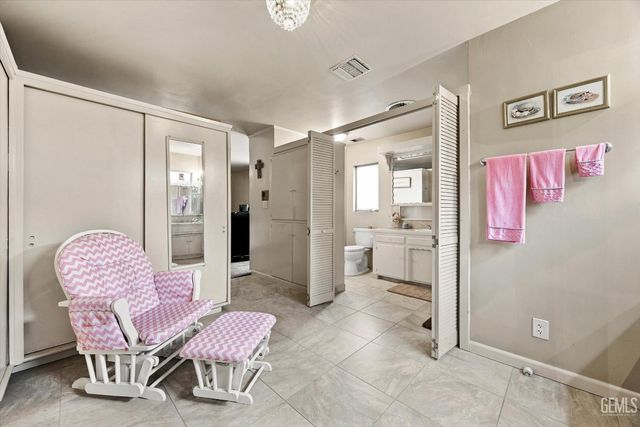 3641 Country Club Drive, Bakersfield, CA 93306