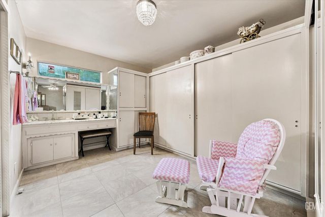 3641 Country Club Drive, Bakersfield, CA 93306