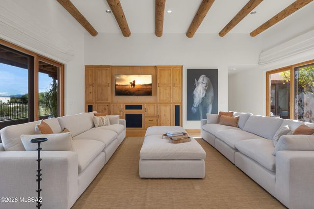 3550 E Calle Puerta De Acero, Tucson, AZ 85718
