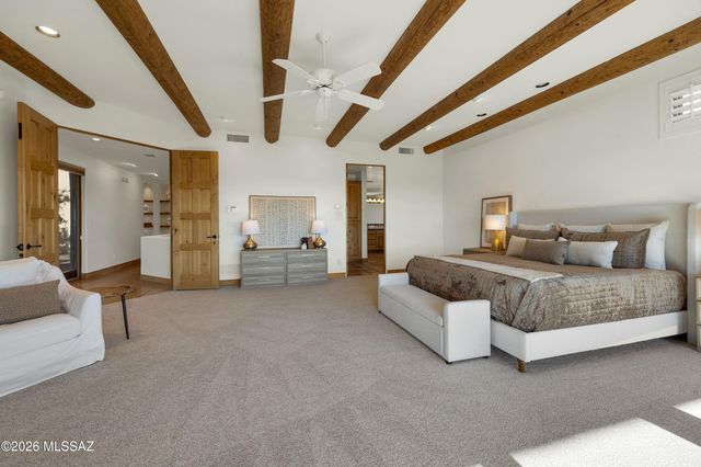 3550 E Calle Puerta De Acero, Tucson, AZ 85718