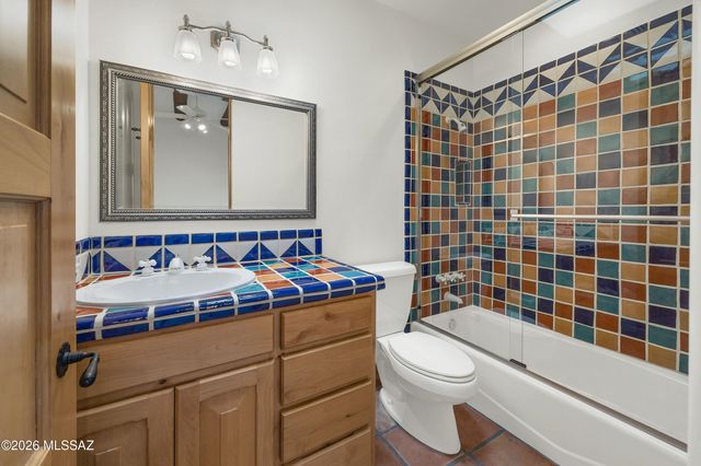 3550 E Calle Puerta De Acero, Tucson, AZ 85718