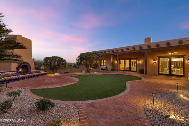 3550 E Calle Puerta De Acero, Tucson, AZ 85718