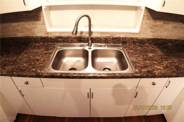 10 East Bonanza Road, Las Vegas, NV 89101