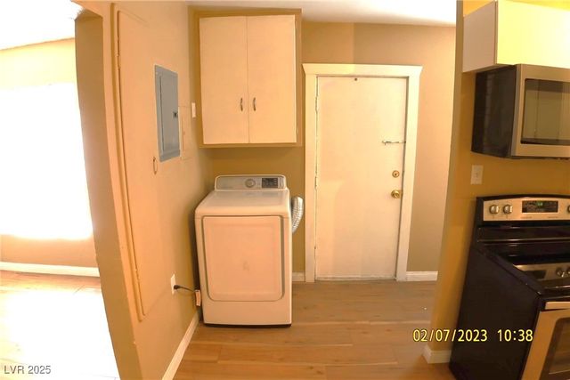 10 East Bonanza Road, Las Vegas, NV 89101