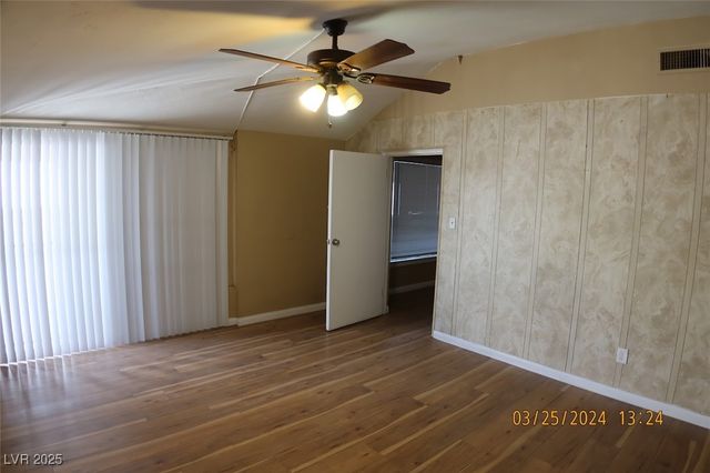 10 East Bonanza Road, Las Vegas, NV 89101