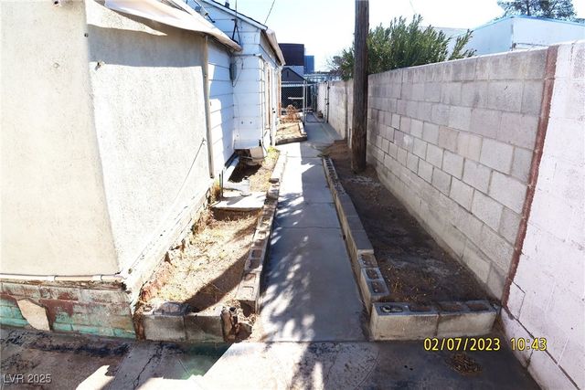 10 East Bonanza Road, Las Vegas, NV 89101