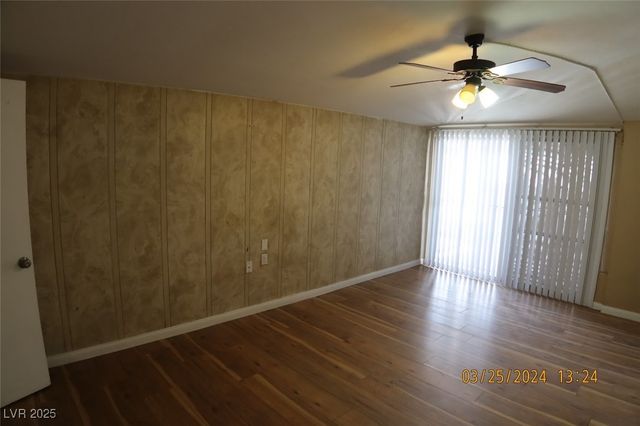 10 East Bonanza Road, Las Vegas, NV 89101