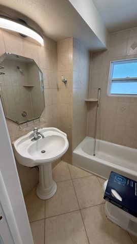 32 NE 22nd Avenue 107, Pompano Beach, FL 33062