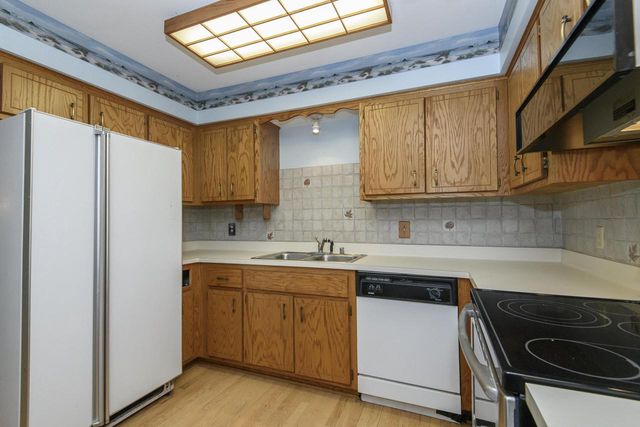 W4048 Little Prairie ROAD, East Troy, WI 53120