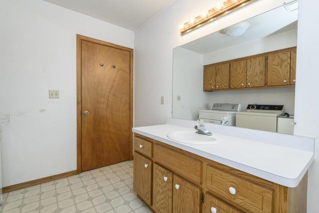 W4048 Little Prairie ROAD, East Troy, WI 53120