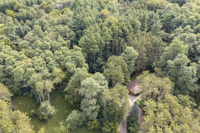 W4048 Little Prairie ROAD, East Troy, WI 53120